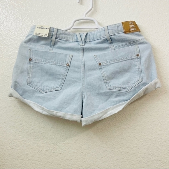 Free People | Denim Blue Jean Light We The Free Beginner's Luck Slouch Shorts - Picture 10 of 11